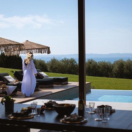 Residenza Cavaion Villa Calmasino ภายนอก รูปภาพ