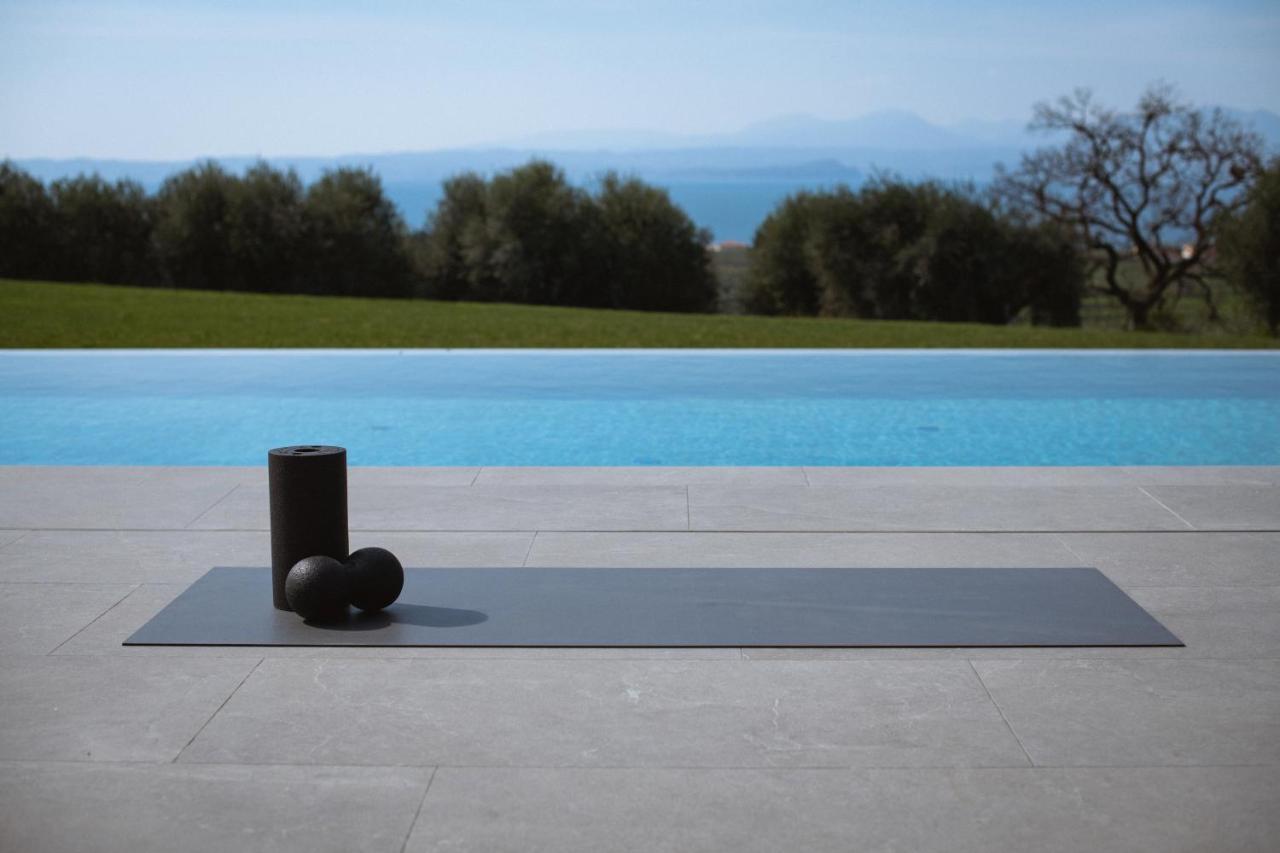 Residenza Cavaion Villa Calmasino ภายนอก รูปภาพ