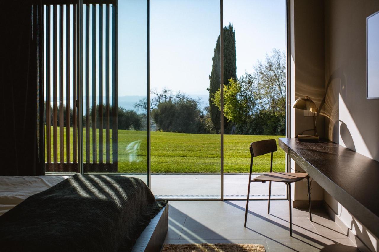 Residenza Cavaion Villa Calmasino ภายนอก รูปภาพ